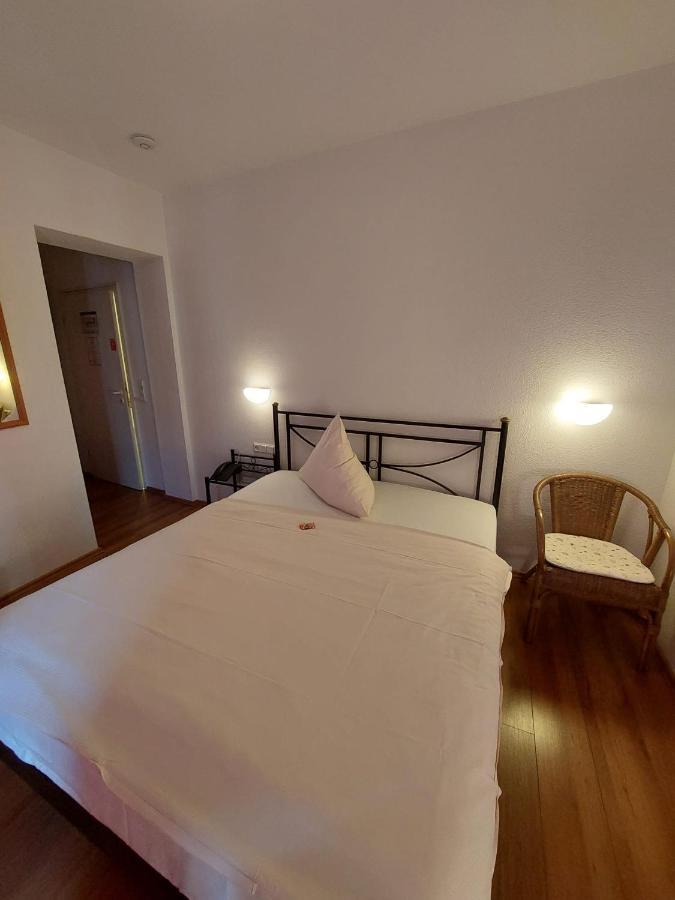 Hotel Goldener Stern ซังคท์อิงแบร์ท ภายนอก รูปภาพ
