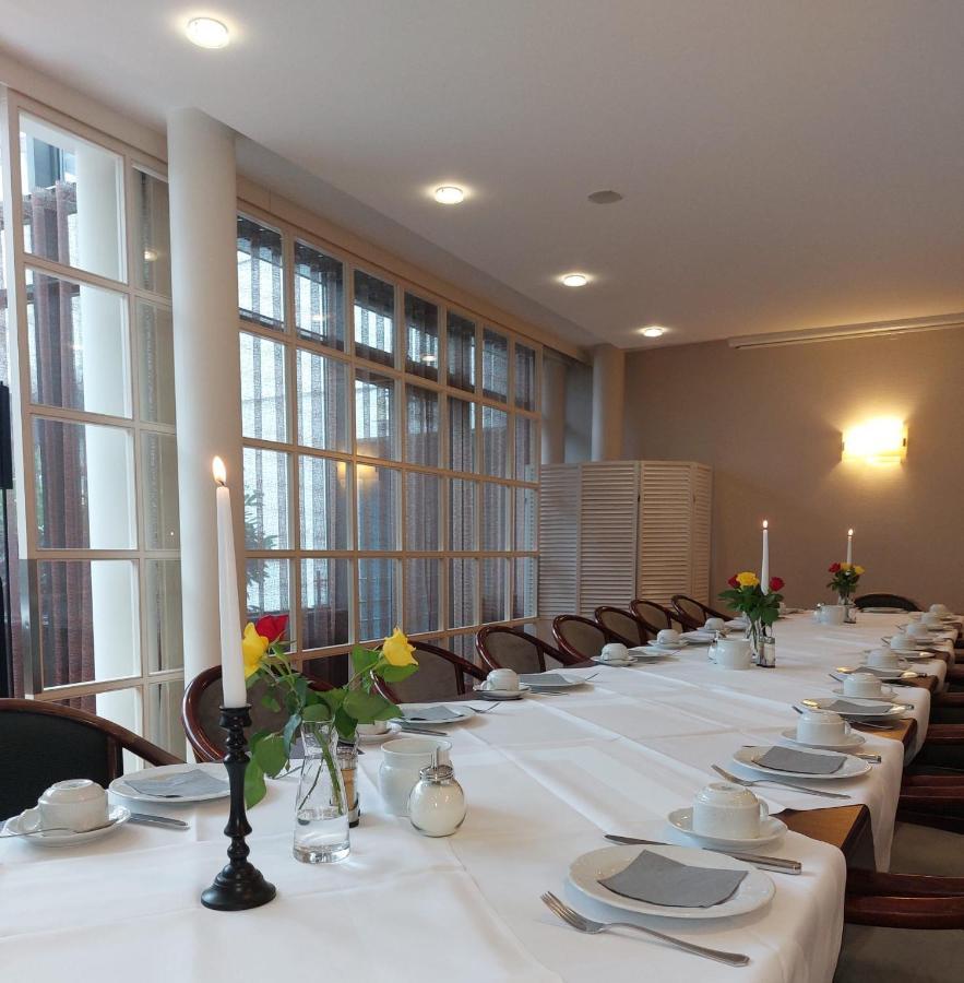 Hotel Goldener Stern ซังคท์อิงแบร์ท ภายนอก รูปภาพ