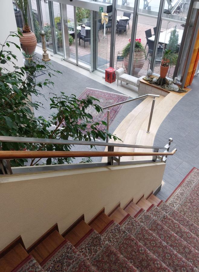 Hotel Goldener Stern ซังคท์อิงแบร์ท ภายนอก รูปภาพ